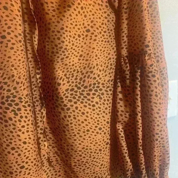 Copper & Black Hi Lo V neck long sleeves NWOT women’s size large - Picture 2 of 7
